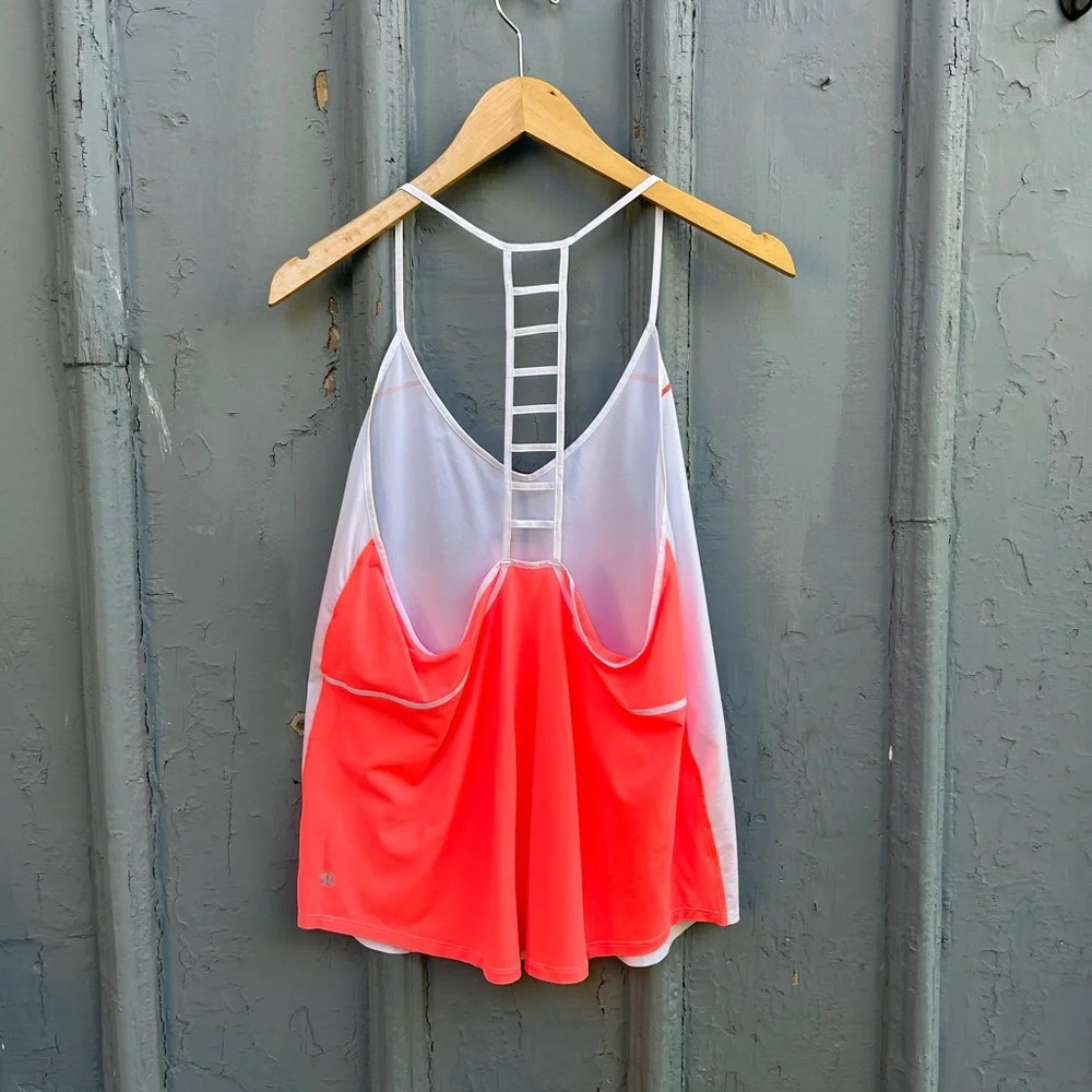 Lululemon Breezy Singlet, size 8/10 - Picture 5 of 10